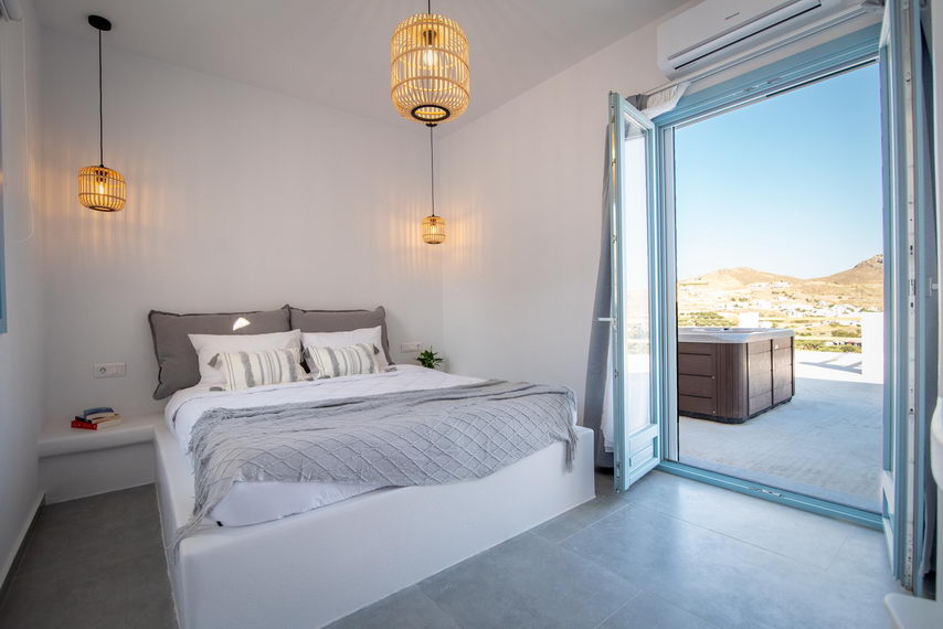 Anthea Suites